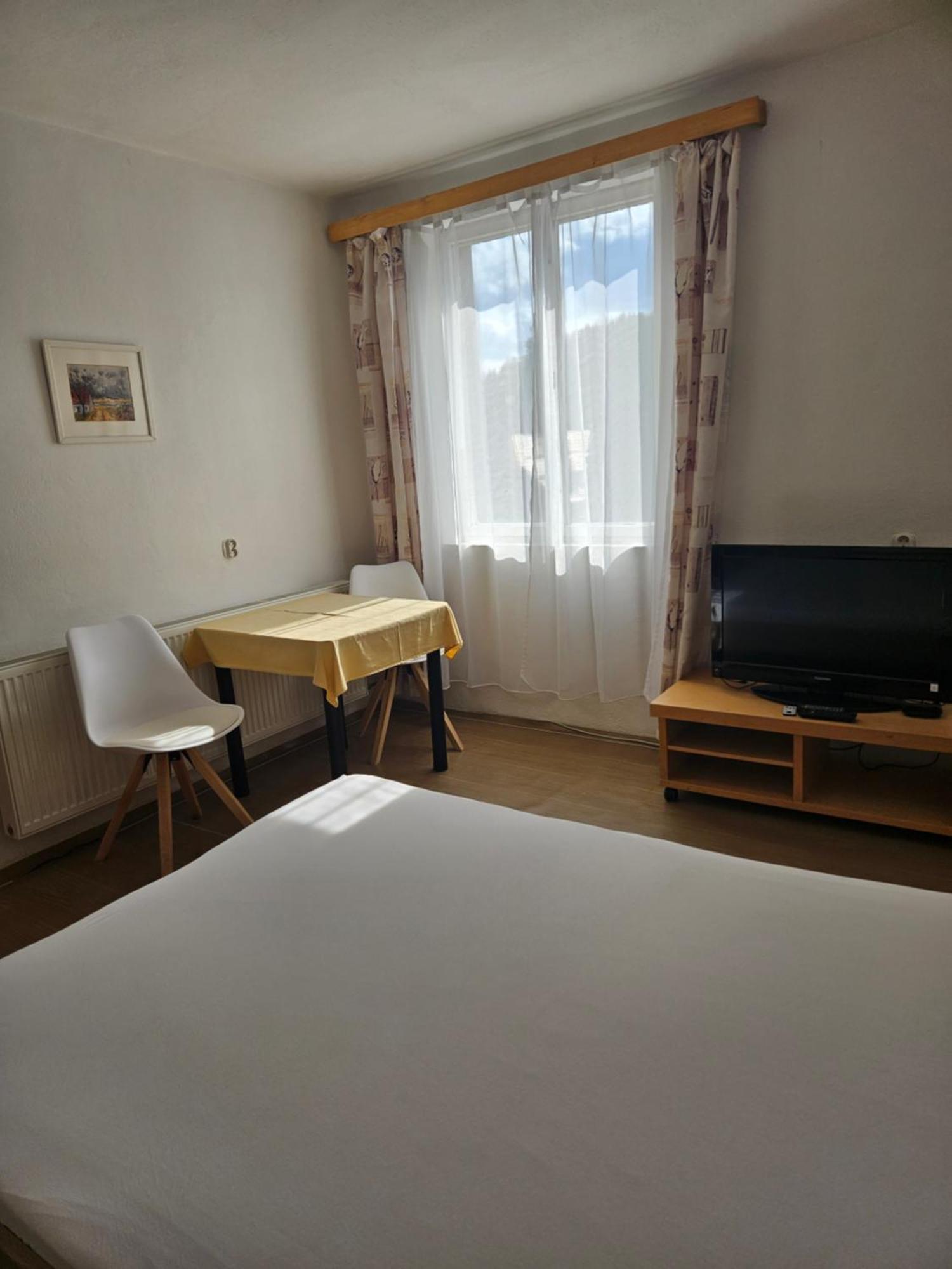 Levne Ubytovani Železná Ruda 外观 照片